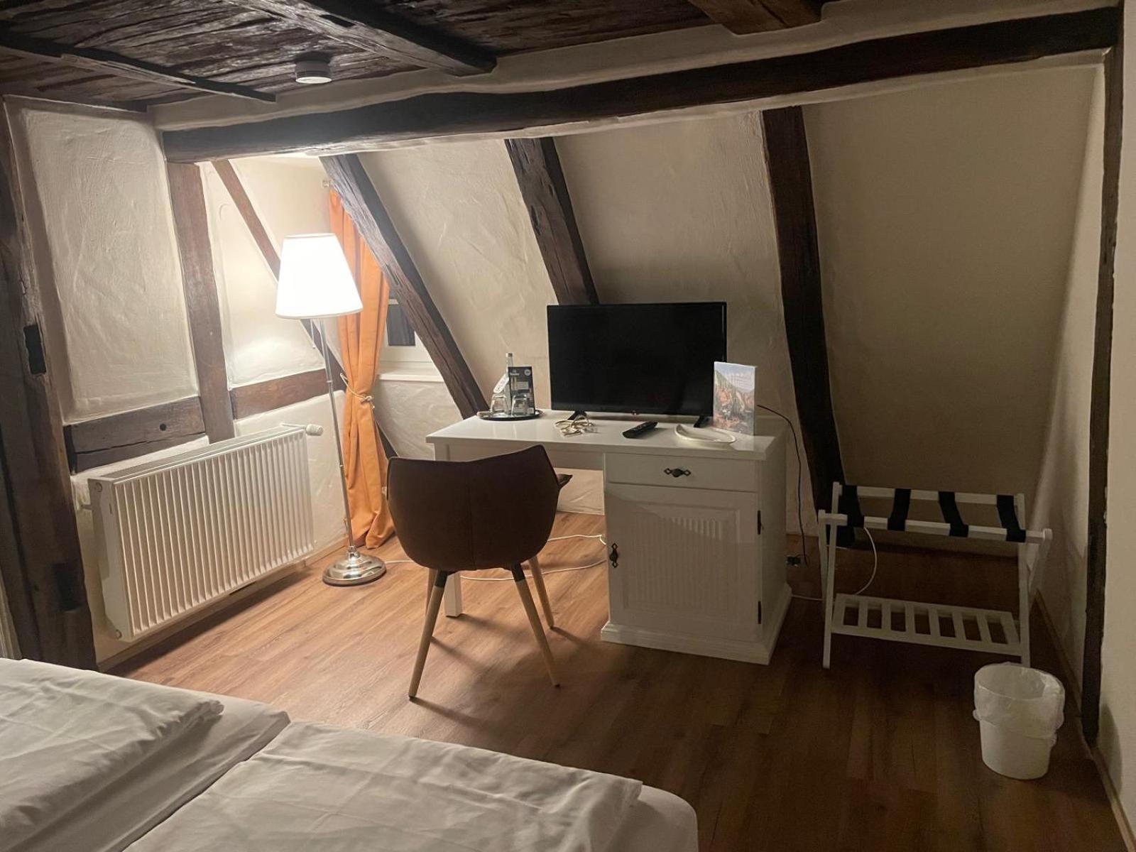 Hotel Restaurant Altes Badhaus Eberbach  Luaran gambar