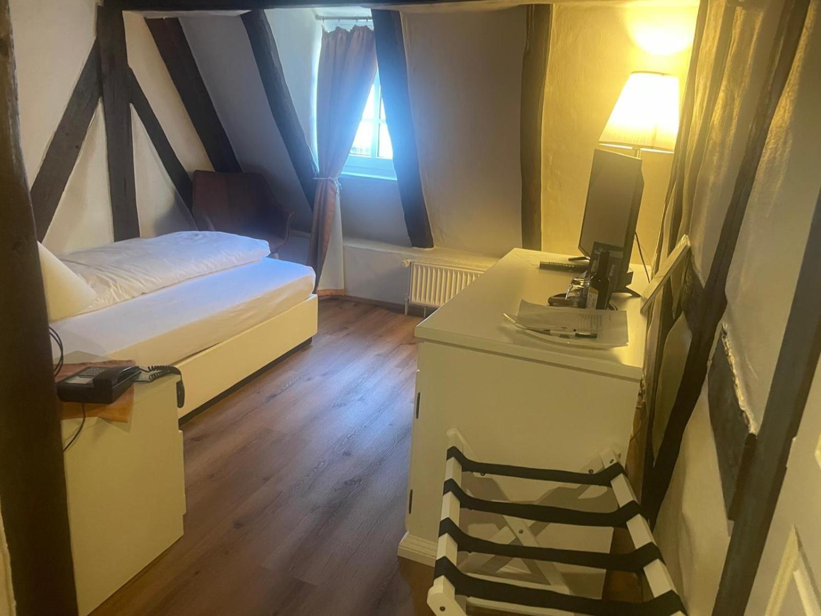 Hotel Restaurant Altes Badhaus Eberbach  Luaran gambar