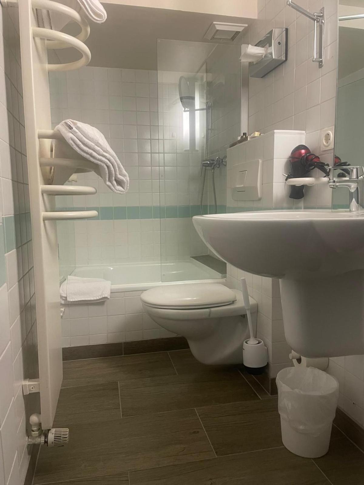 Hotel Restaurant Altes Badhaus Eberbach  Luaran gambar